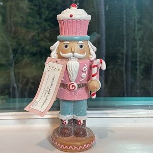 NWT Cupcakes & Cashmere Solider Nutcracker 10.5" Pastel Figure Statue Holiday